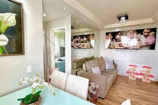 Sala de apartamento à venda com 2 quartos, 48m² em Jardim Silvestre, Guarulhos