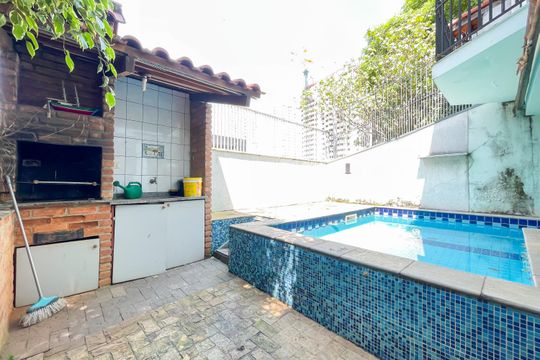 Área comum - Churrasqueira de casa para alugar com 3 quartos, 262m² em Centro, Osasco