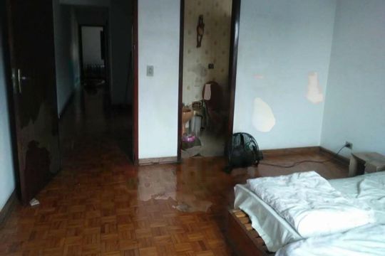 Casa à venda com 3 quartos, 185m² em Vila Imperio, São Paulo