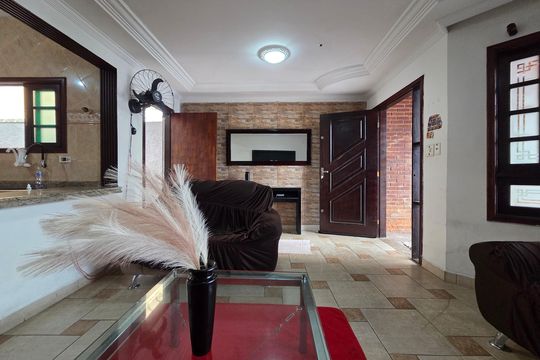 Casa para alugar com 3 quartos, 130m² em Vila Caiçara, Praia Grande