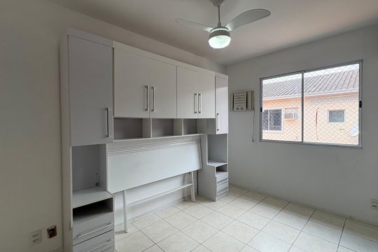 Casa para alugar com 3 quartos, 80m² em Vargem Pequena, Rio de Janeiro