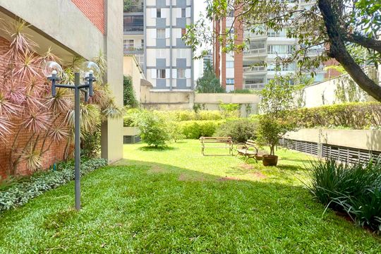 Área comum de apartamento para alugar com 2 quartos, 100m² em Pinheiros, São Paulo