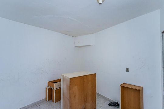 Studio de casa para alugar com 1 quarto, 25m² em Vila Zat, São Paulo