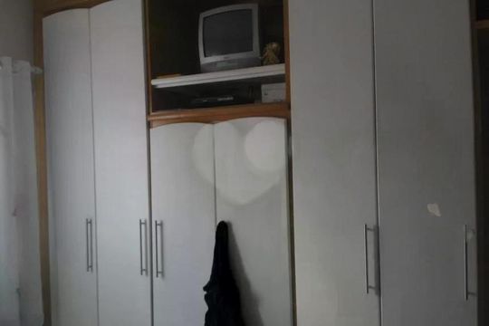 Casa à venda com 3 quartos, 180m² em Vila Nilo, São Paulo