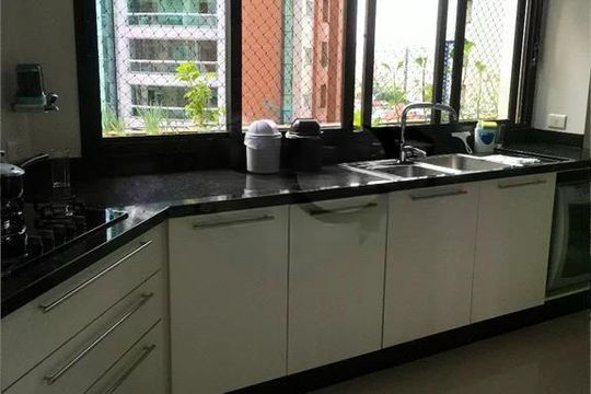 Apartamento à venda com 3 quartos, 220m² em Vila Gomes Cardim, São Paulo