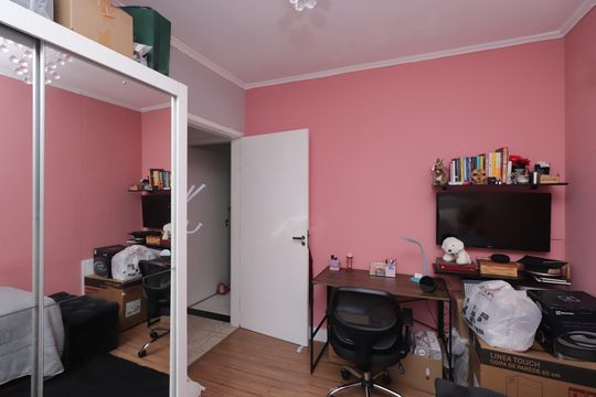 Quarto 2 de casa à venda com 3 quartos, 135m² em Vila Esperança, São Paulo