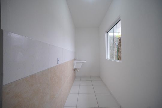 Área de Serviço de apartamento para alugar com 2 quartos, 65m² em Serraria, São José