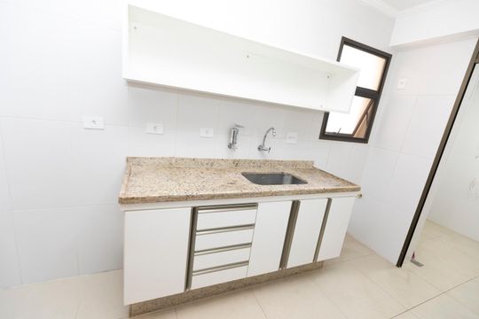 COZINHA de apartamento para alugar com 3 quartos, 79m² em Jardim Proença, Campinas