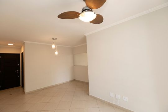 SALA DOIS AMBIENTES de apartamento para alugar com 3 quartos, 79m² em Jardim Proença, Campinas