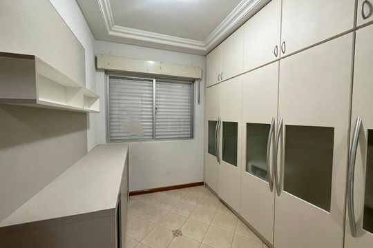 Apartamento à venda com 2 quartos, 83m² em Centro, São Leopoldo