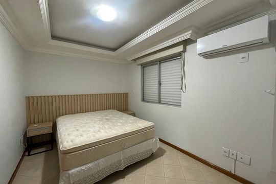 Apartamento à venda com 2 quartos, 83m² em Centro, São Leopoldo