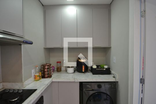Apartamento à venda com 2 quartos, 48m² em Jardim Peri Peri, São Paulo