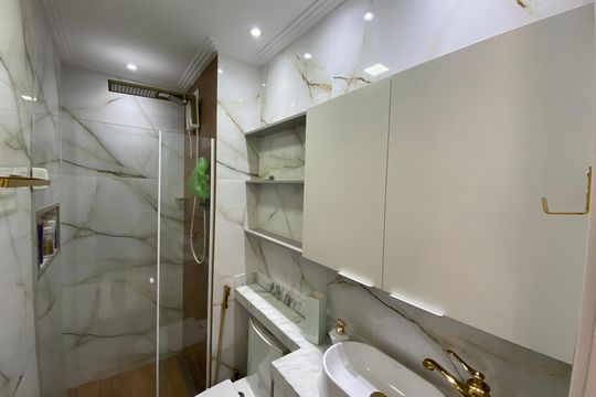 Banheiro de apartamento para alugar com 2 quartos, 48m² em Jardim Peri Peri, São Paulo
