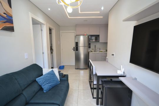 Sala de apartamento à venda com 2 quartos, 47m² em Jardim Peri Peri, São Paulo