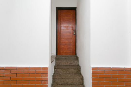 Entrada  de casa para alugar com 3 quartos, 256m² em Jardim Tua, São Paulo