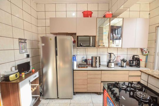 Cozinha de apartamento para alugar com 2 quartos, 84m² em Benfica, Rio de Janeiro