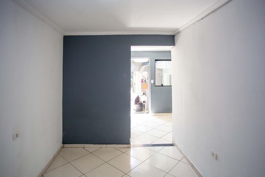 Sala de casa para alugar com 1 quarto, 40m² em Piraporinha, Diadema