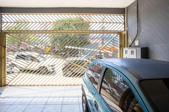 Garagem de casa para alugar com 1 quarto, 40m² em Piraporinha, Diadema