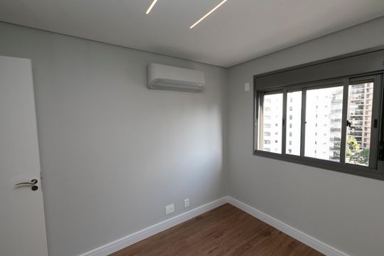 Apartamento para alugar com 1 quarto, 40m² em Cambuí, Campinas