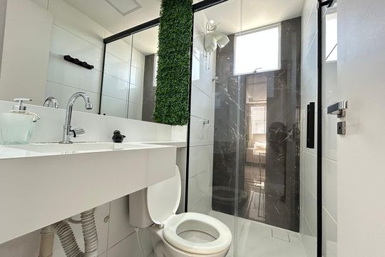 Apartamento à venda com 2 quartos, 48m² em Bom Jesus, Contagem