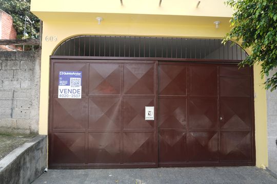 Casa para alugar com 2 quartos, 196m² em Colinas da Anhanguera, Santana de Parnaíba