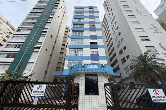 Fachada de apartamento para alugar com 1 quarto, 54m² em José Menino, Santos