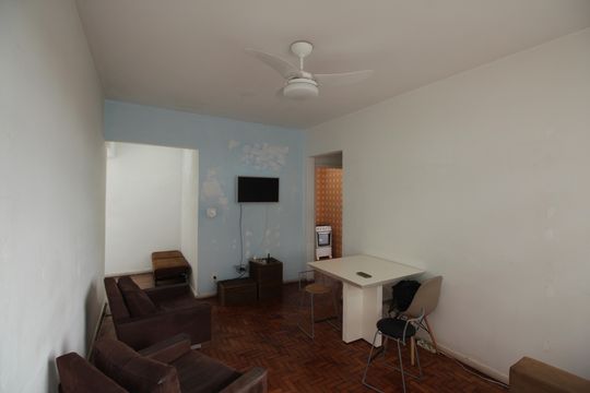 Sala de apartamento para alugar com 1 quarto, 54m² em José Menino, Santos