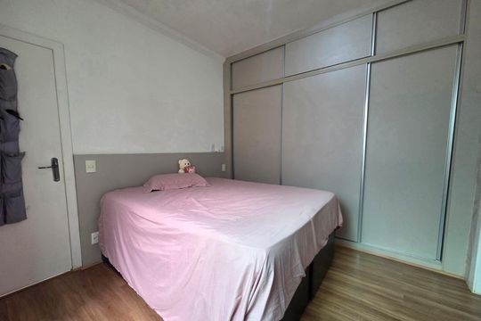 Suíte de casa à venda com 3 quartos, 140m² em Ouro Preto, Belo Horizonte