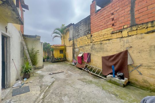 Casa para alugar com 4 quartos, 50m² em Jardim dos Olivas, Guarulhos
