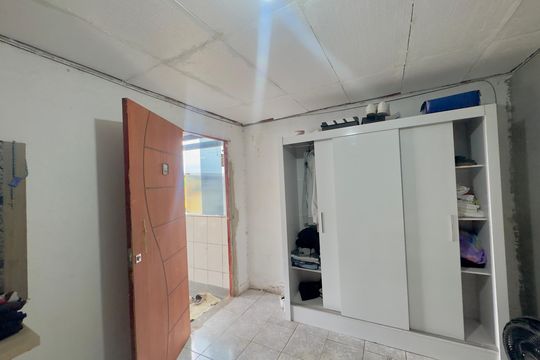 Casa para alugar com 4 quartos, 50m² em Jardim dos Olivas, Guarulhos
