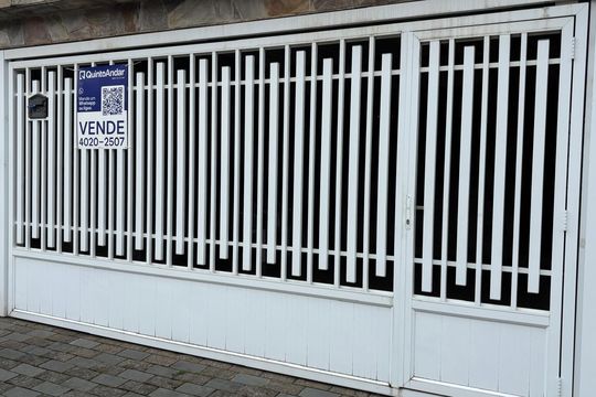 Fachada de casa à venda com 3 quartos, 200m² em Paulicéia, São Bernardo do Campo