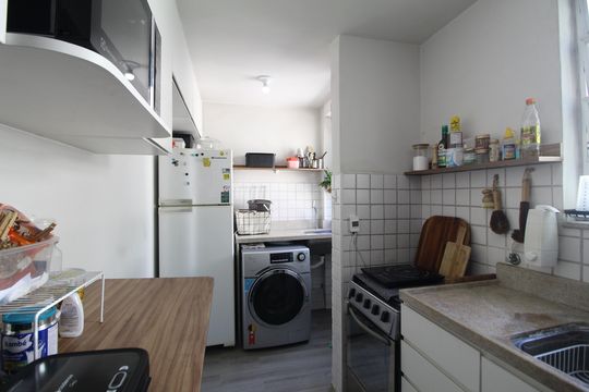 Cozinha de apartamento à venda com 2 quartos, 52m² em Taquara, Rio de Janeiro
