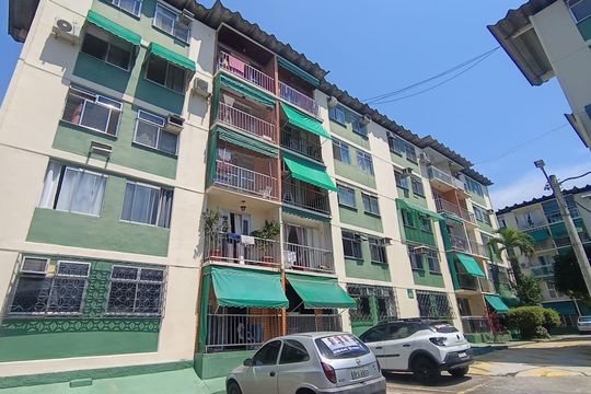 Fachada de apartamento à venda com 2 quartos, 52m² em Taquara, Rio de Janeiro