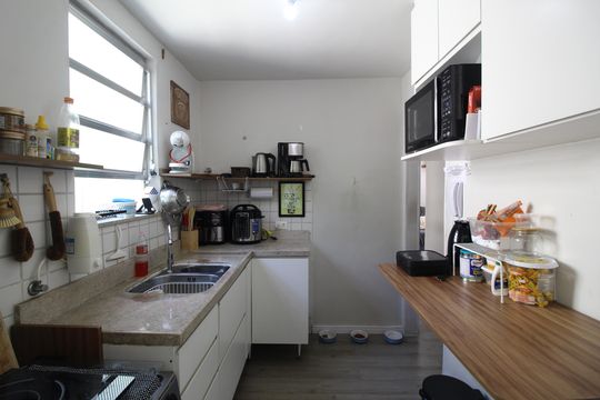Cozinha de apartamento à venda com 2 quartos, 52m² em Taquara, Rio de Janeiro