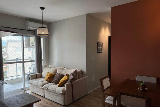 Apartamento para alugar com 3 quartos, 72m² em Centro, Jacareí