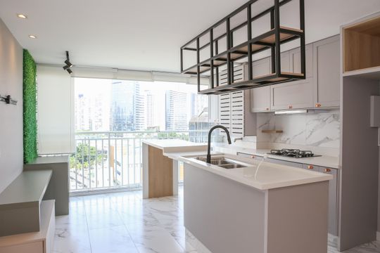 Sala de apartamento para alugar com 2 quartos, 46m² em Parque Industrial Tomas Edson, São Paulo