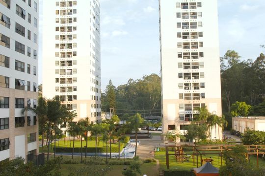 Vista da Sala de apartamento para alugar com 2 quartos, 45m² em Usina Piratininga, São Paulo