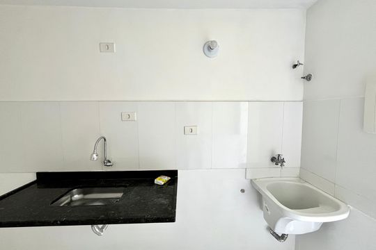 Cozinha de casa de condomínio para alugar com 1 quarto, 90m² em Recreio dos Bandeirantes, Rio de Janeiro