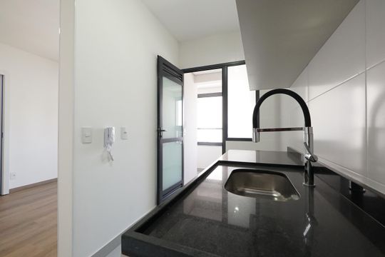 Cozinha de apartamento para alugar com 1 quarto, 40m² em Vila Dom Pedro I, São Paulo