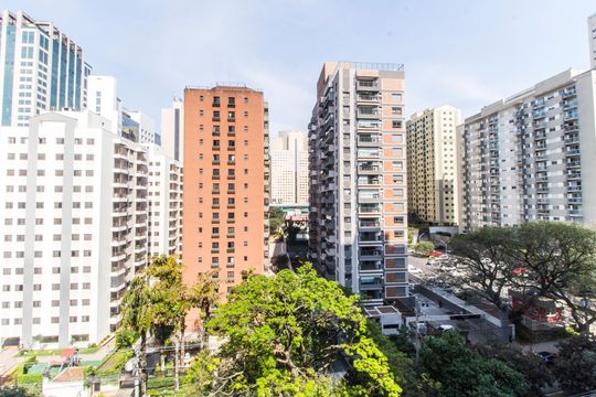Vista do Quarto 2 de apartamento à venda com 3 quartos, 107m² em Alphaville Centro Industrial E Empresarial/alphaville., Barueri