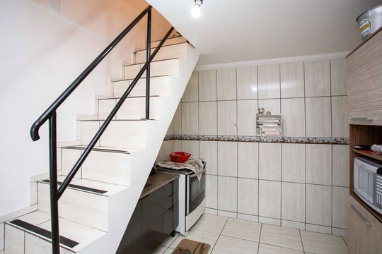 Cozinha de casa à venda com 2 quartos, 300m² em Vila Lia, Diadema