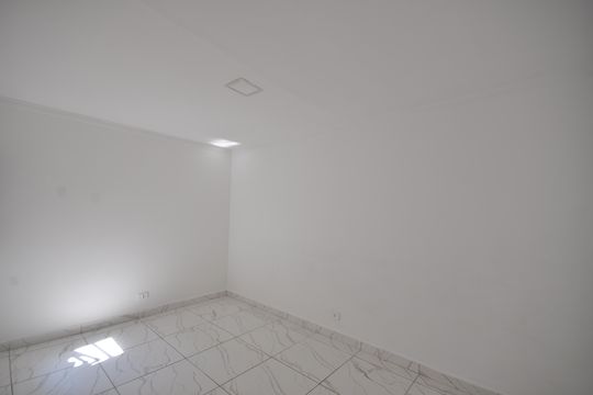Sala/Quarto de apartamento para alugar com 1 quarto, 42m² em Parque Edu Chaves, São Paulo