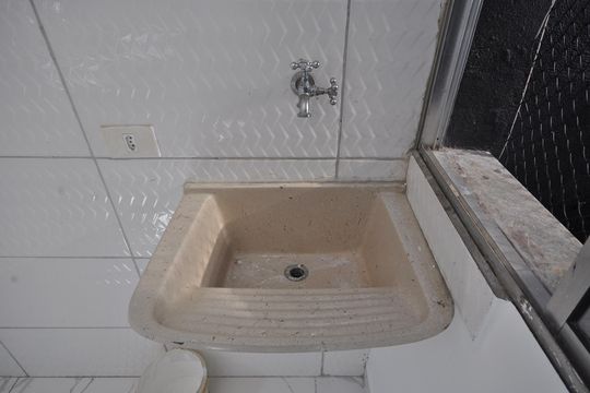 Área de Serviço de apartamento para alugar com 1 quarto, 42m² em Parque Edu Chaves, São Paulo