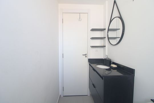Banheiro de apartamento para alugar com 1 quarto, 35m² em Planalto Paulista, São Paulo