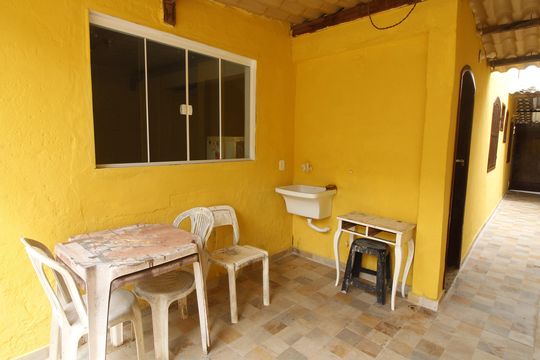 Área de Serviço de casa para alugar com 4 quartos, 270m² em Foguete, Cabo Frio
