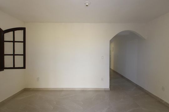 Sala de casa para alugar com 4 quartos, 270m² em Foguete, Cabo Frio
