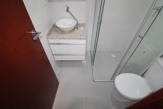 Banheiro de apartamento para alugar com 1 quarto, 29m² em Água Fria, São Paulo