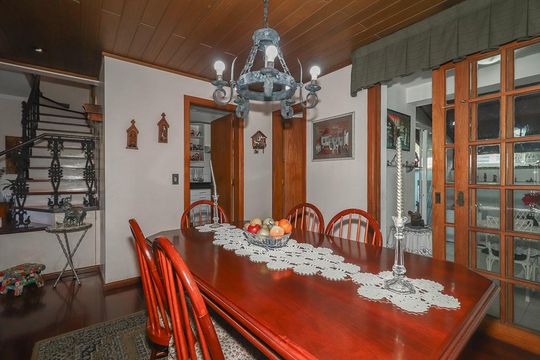 Sala de Jantar de casa à venda com 5 quartos, 246m² em Chácara das Pedras, Porto Alegre