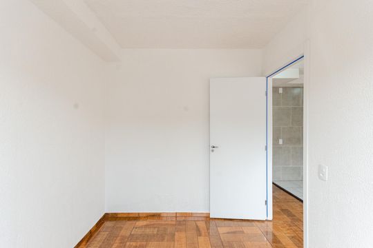 Quarto 2 de apartamento para alugar com 2 quartos, 32m² em Jaraguá, São Paulo