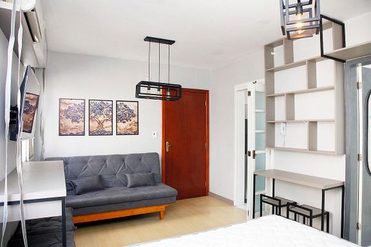 Studio - Sala / Quarto de kitnet/studio para alugar com 1 quarto, 48m² em Cidade Baixa, Porto Alegre
